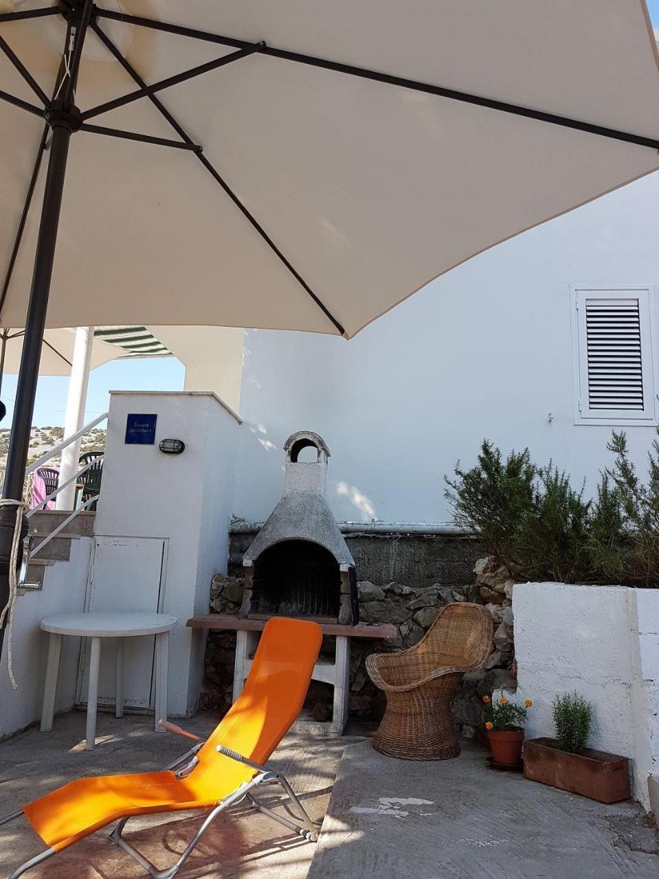 Apartment Natad Vinišće Eksteriør bilde